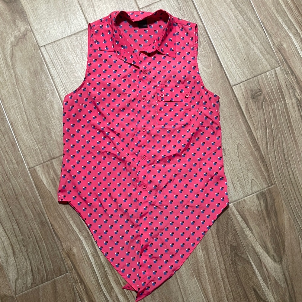 Pink collard shirt
